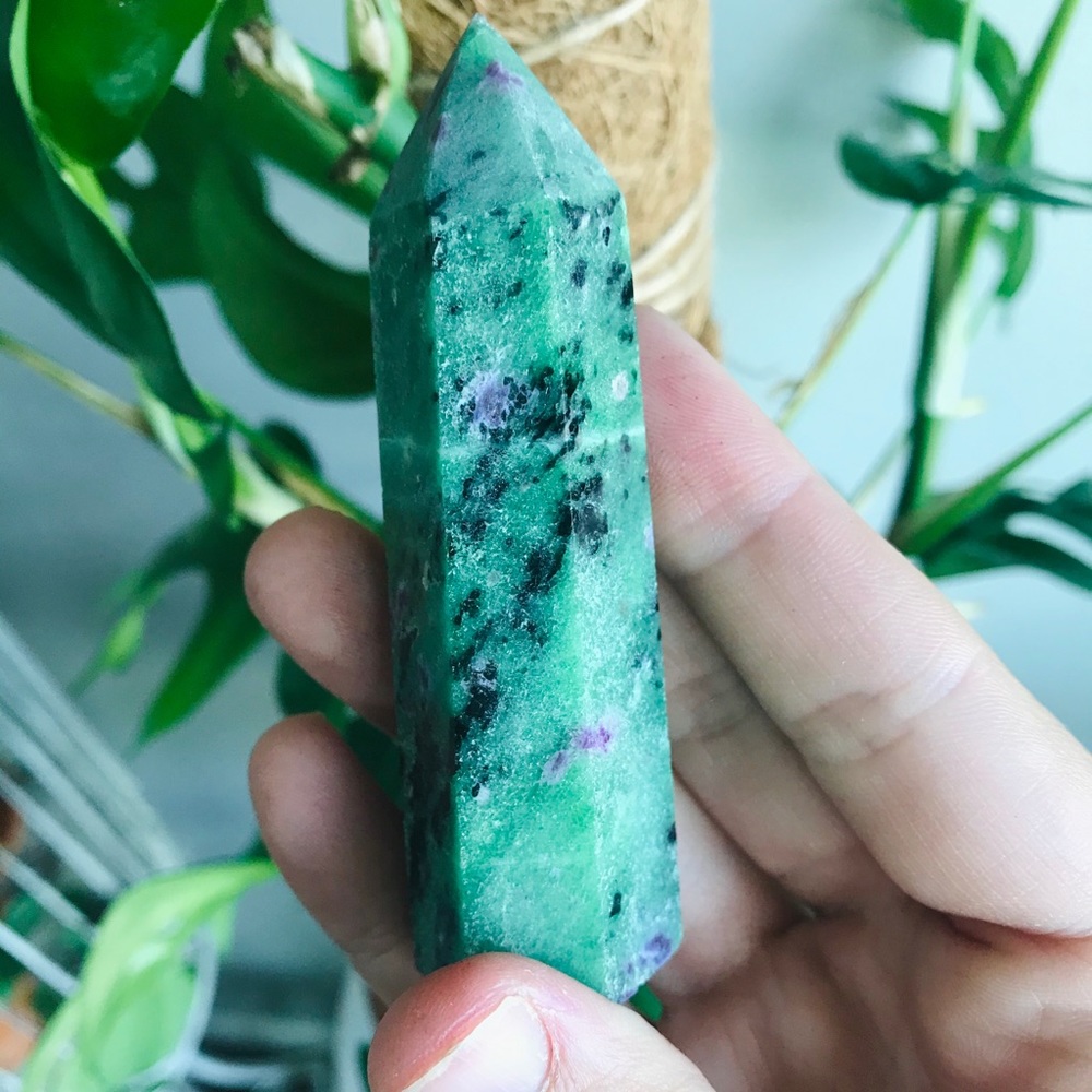 Ruby zoisite tower
